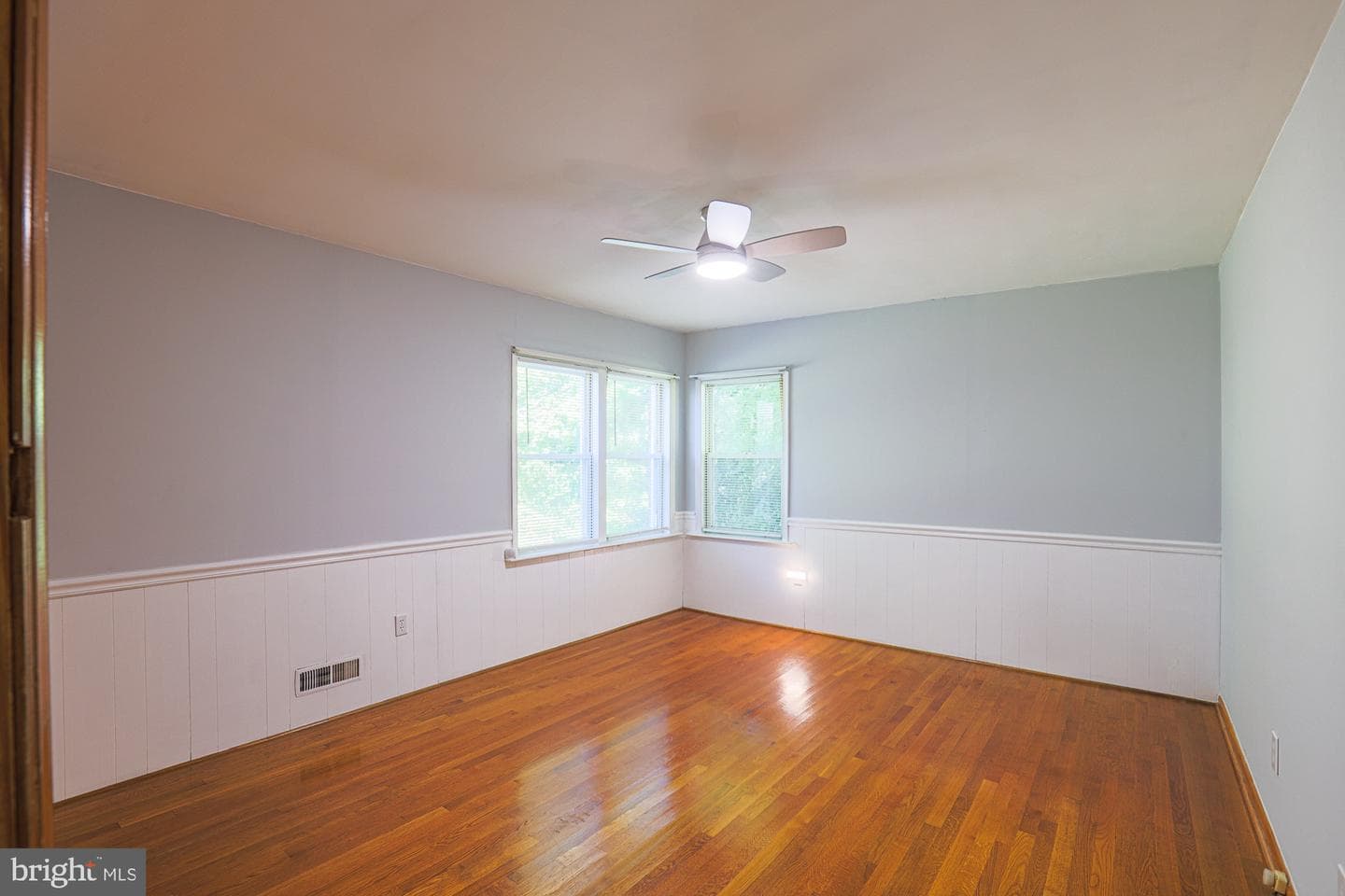 5708 Benton Heights Avenue photo 21