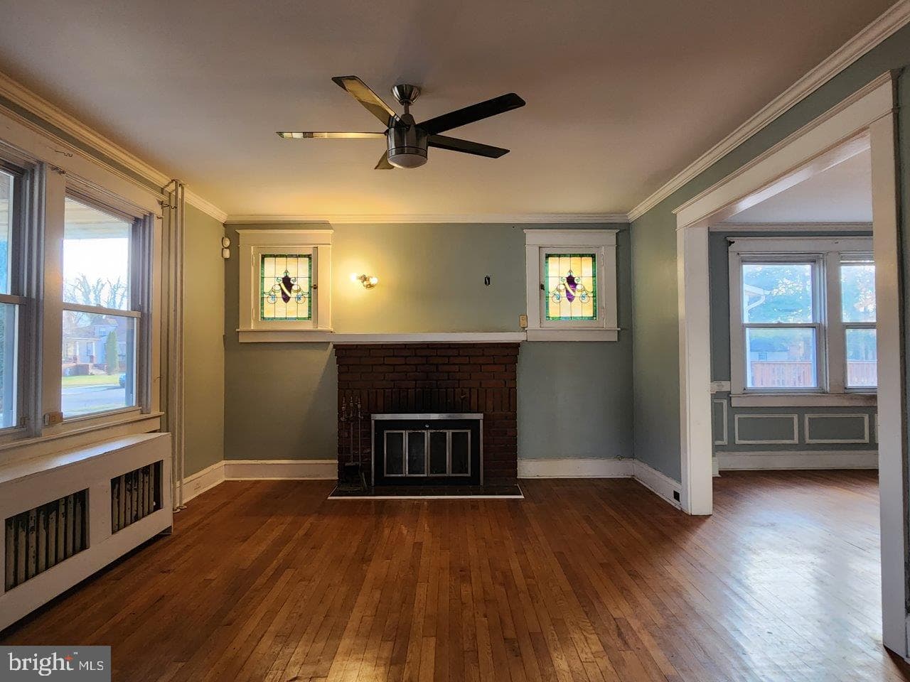 3818 Woodbine Avenue photo 4
