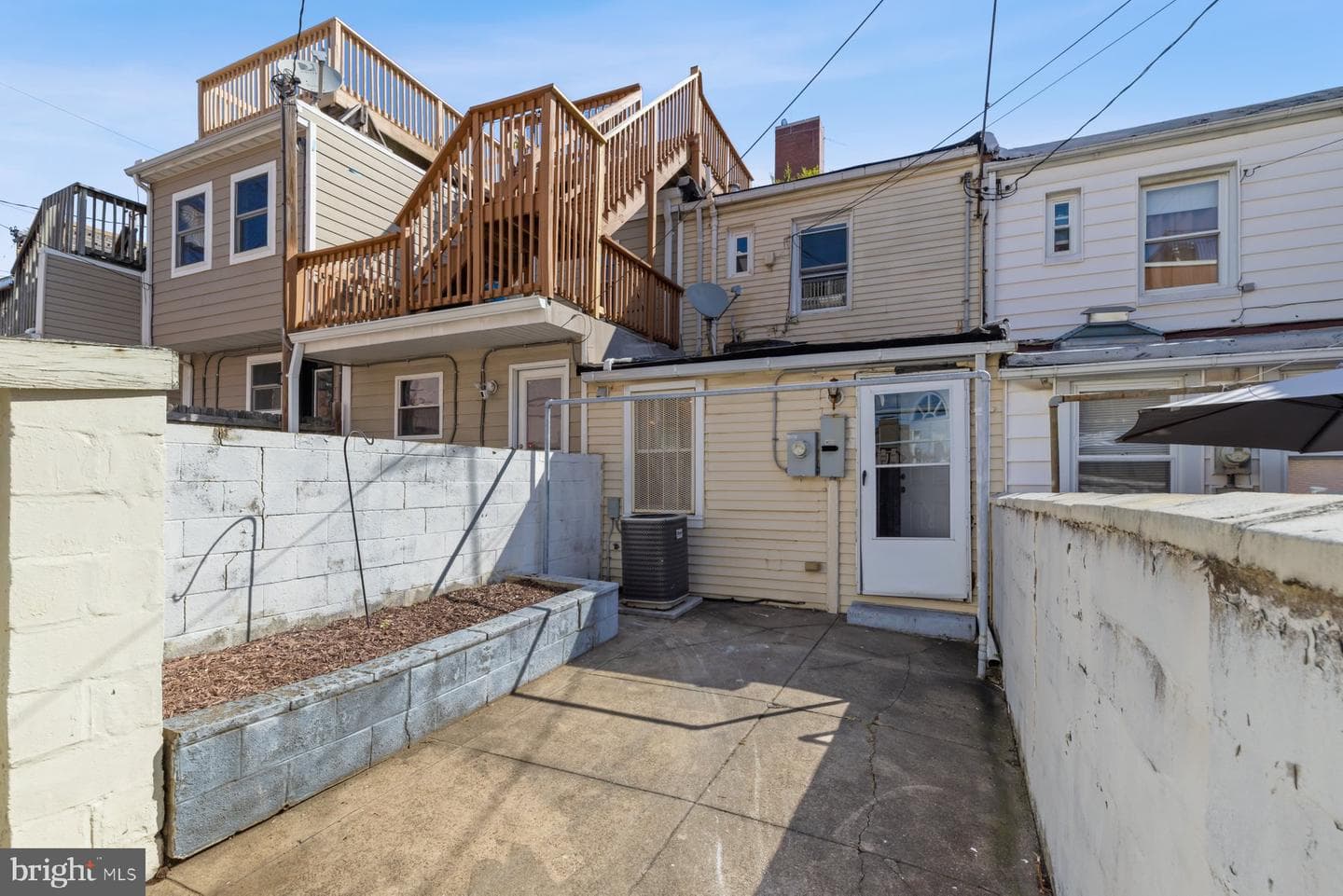 806 S Highland Avenue photo 12