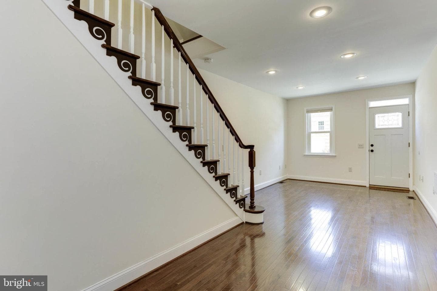 426 S Eden Street photo 21