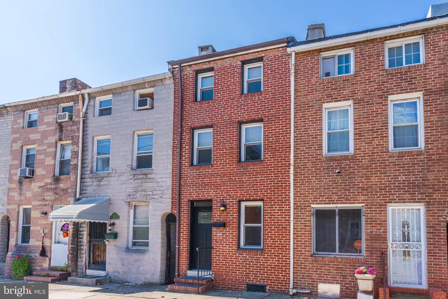 426 S Eden Street photo 42