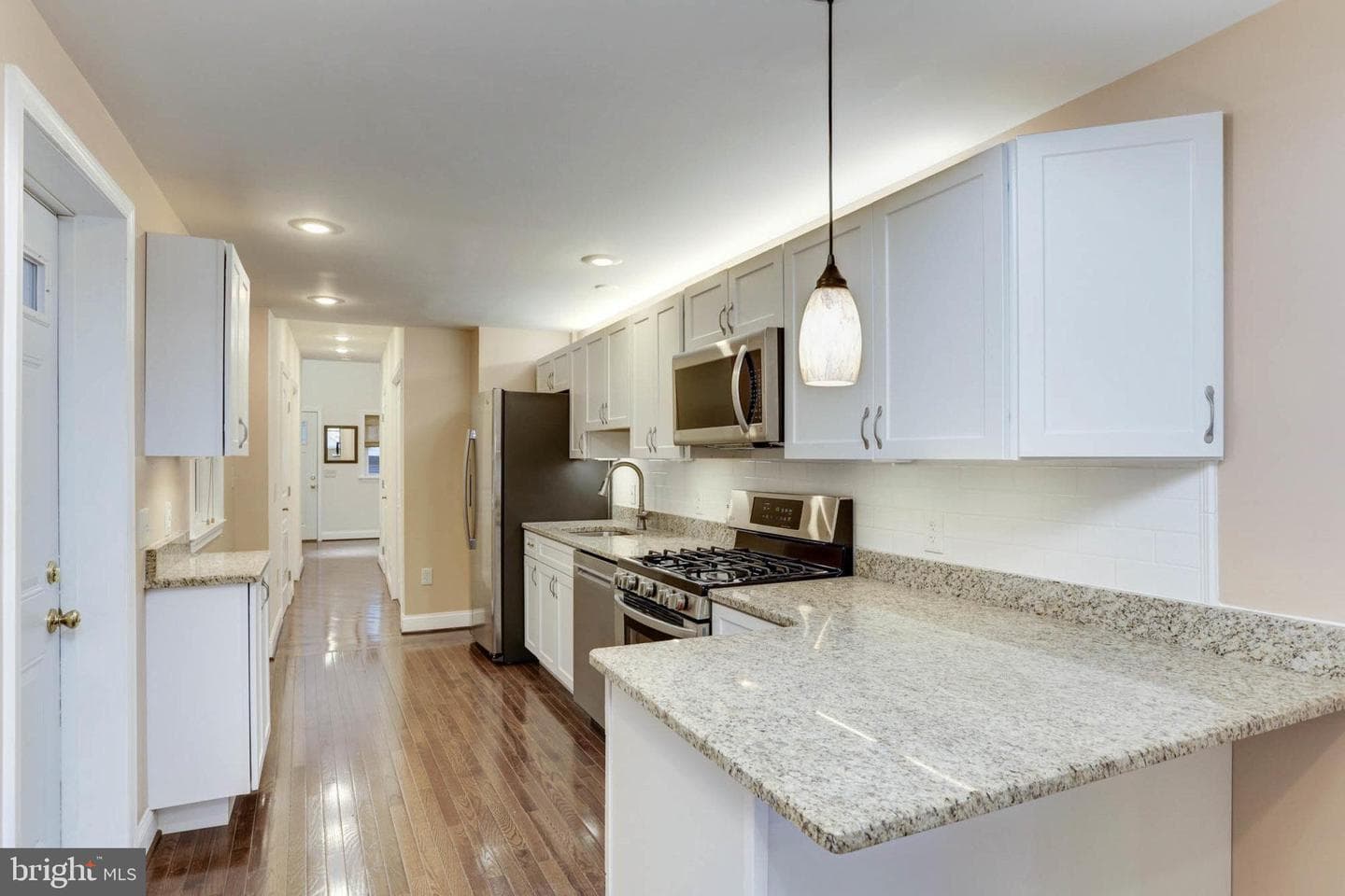 426 S Eden Street photo 6