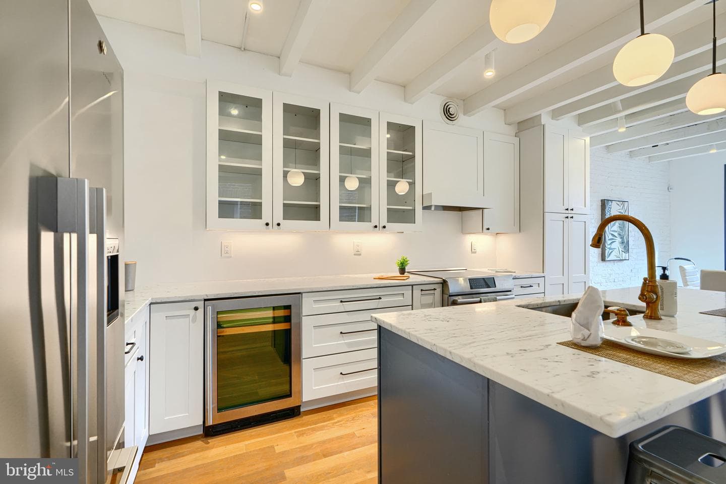 1319 W Lombard Street photo 13