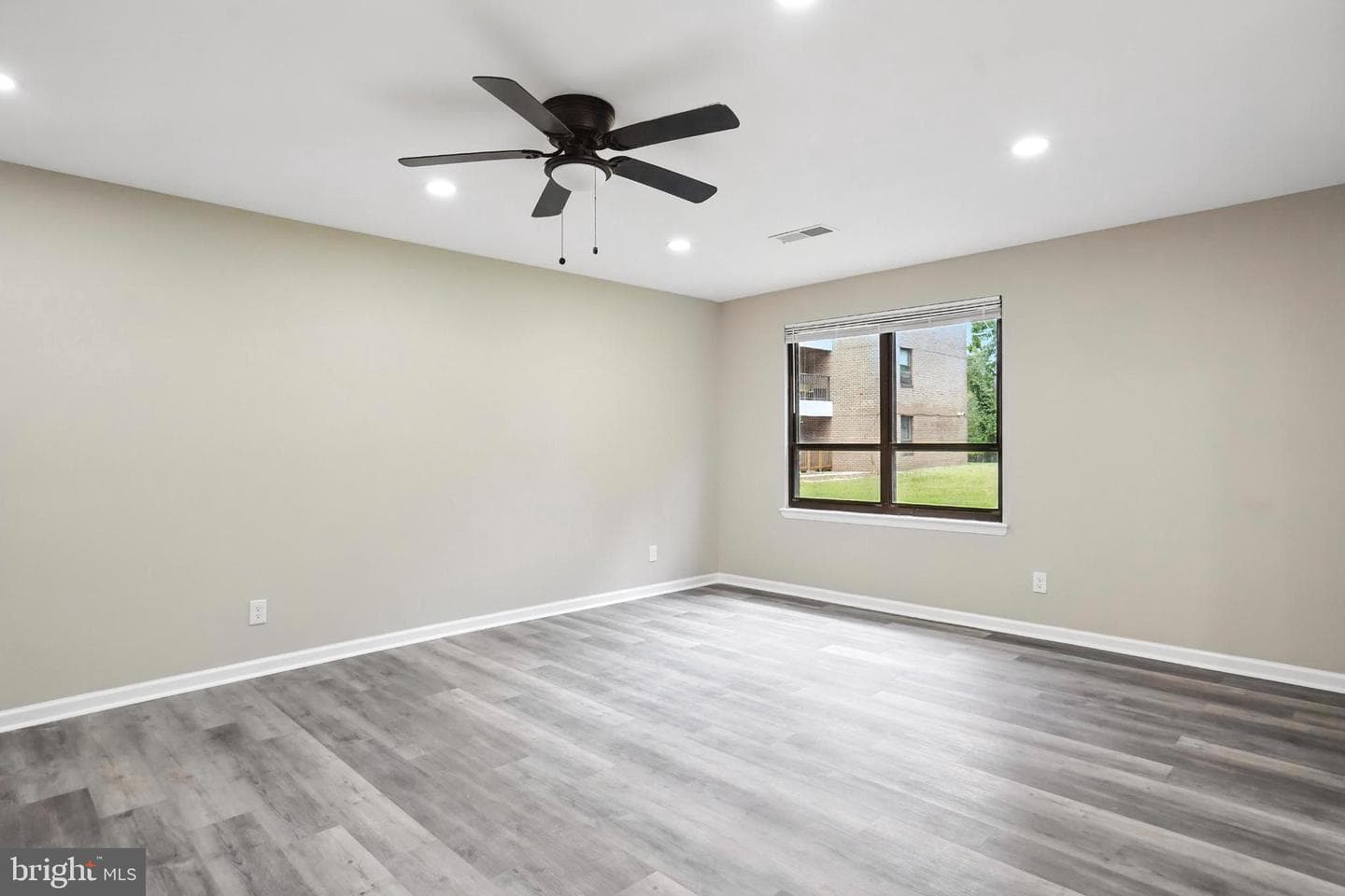 6317 Park Heights Avenue #t9 photo 15