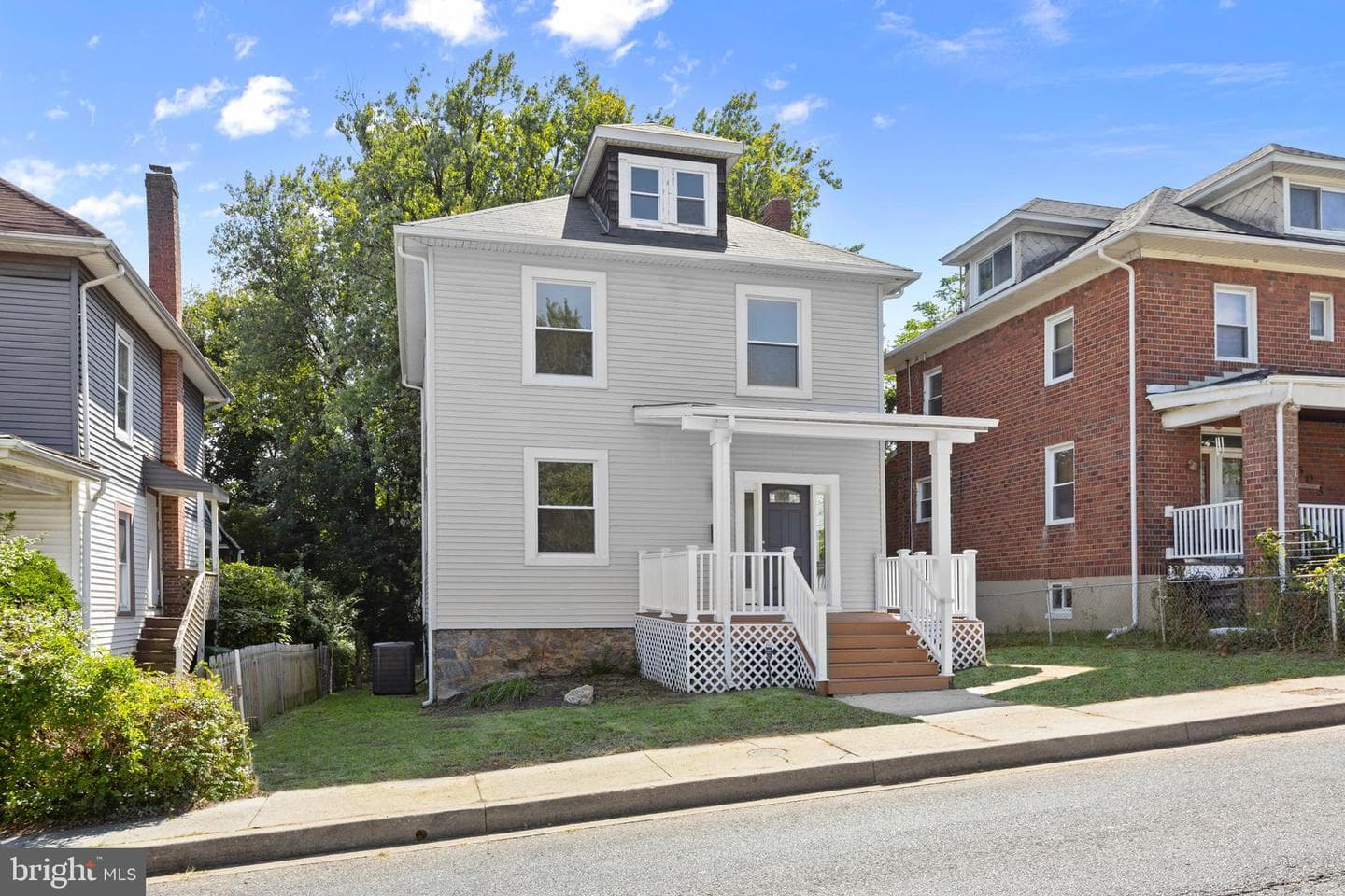 505 Mccabe Avenue photo 4