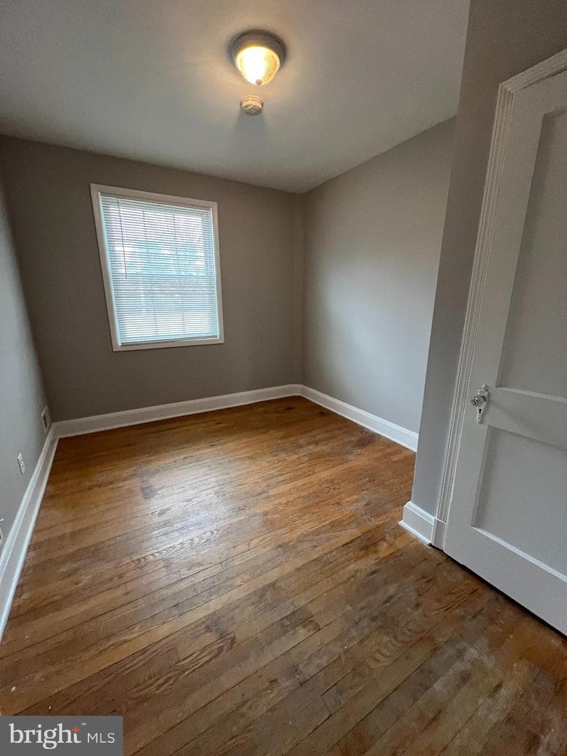 3156 Woodring Avenue photo 7