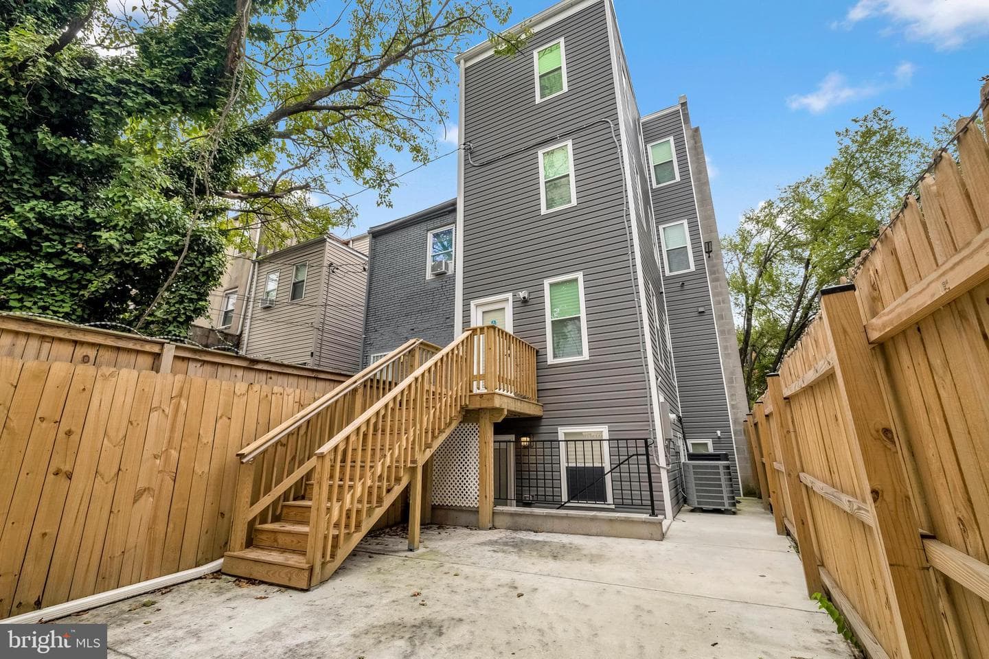 205 S Gilmor Street photo 38
