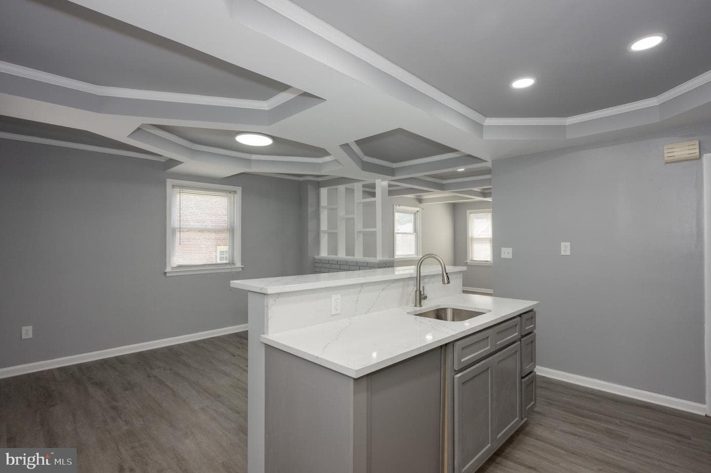 810 Reverdy Road photo 11