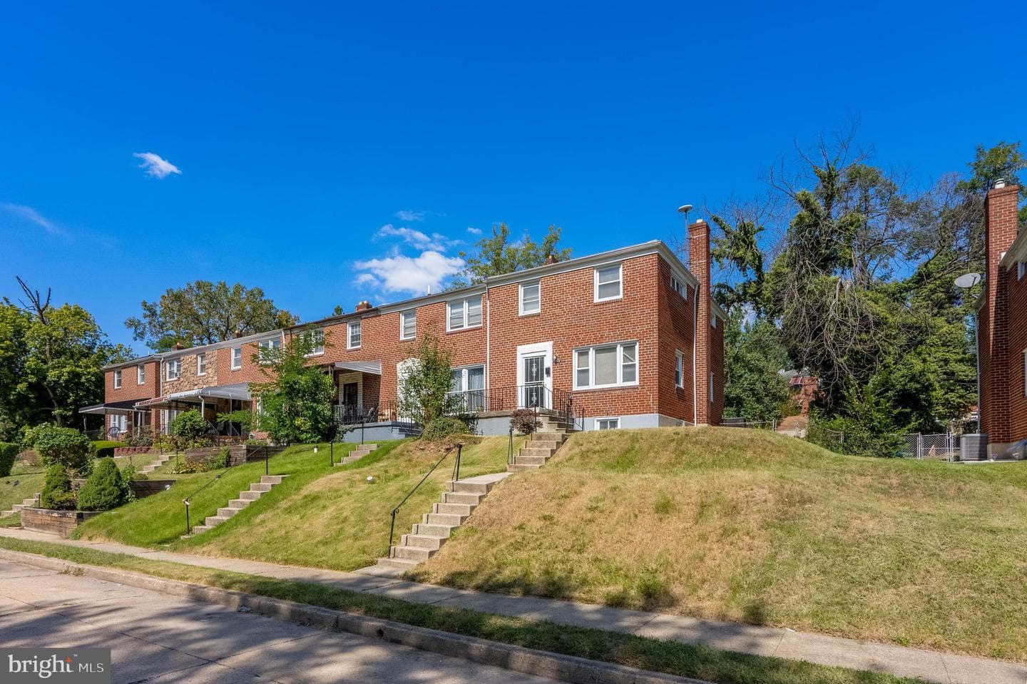 810 Reverdy Road photo 29
