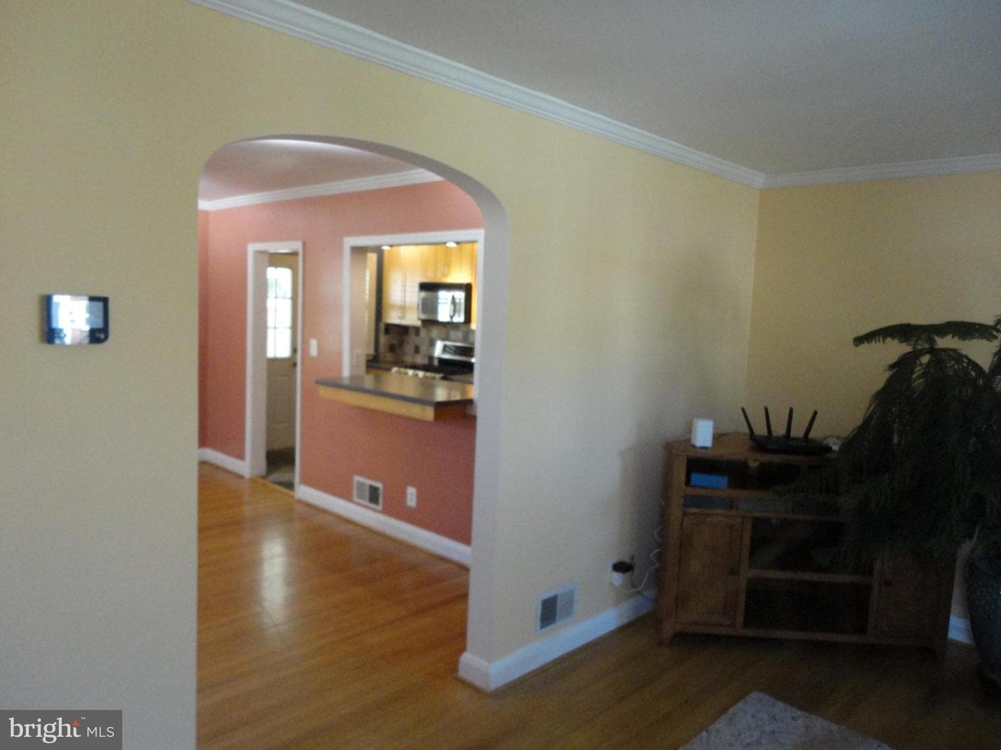 263 Medwick Garth E photo 7