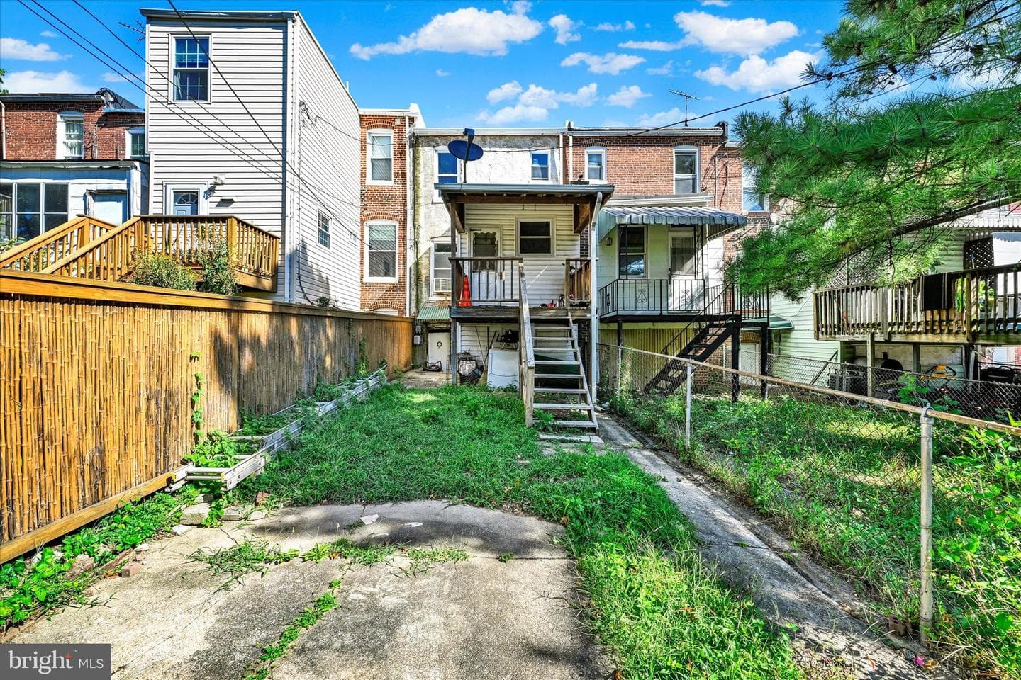 729 E 37th Street photo 26