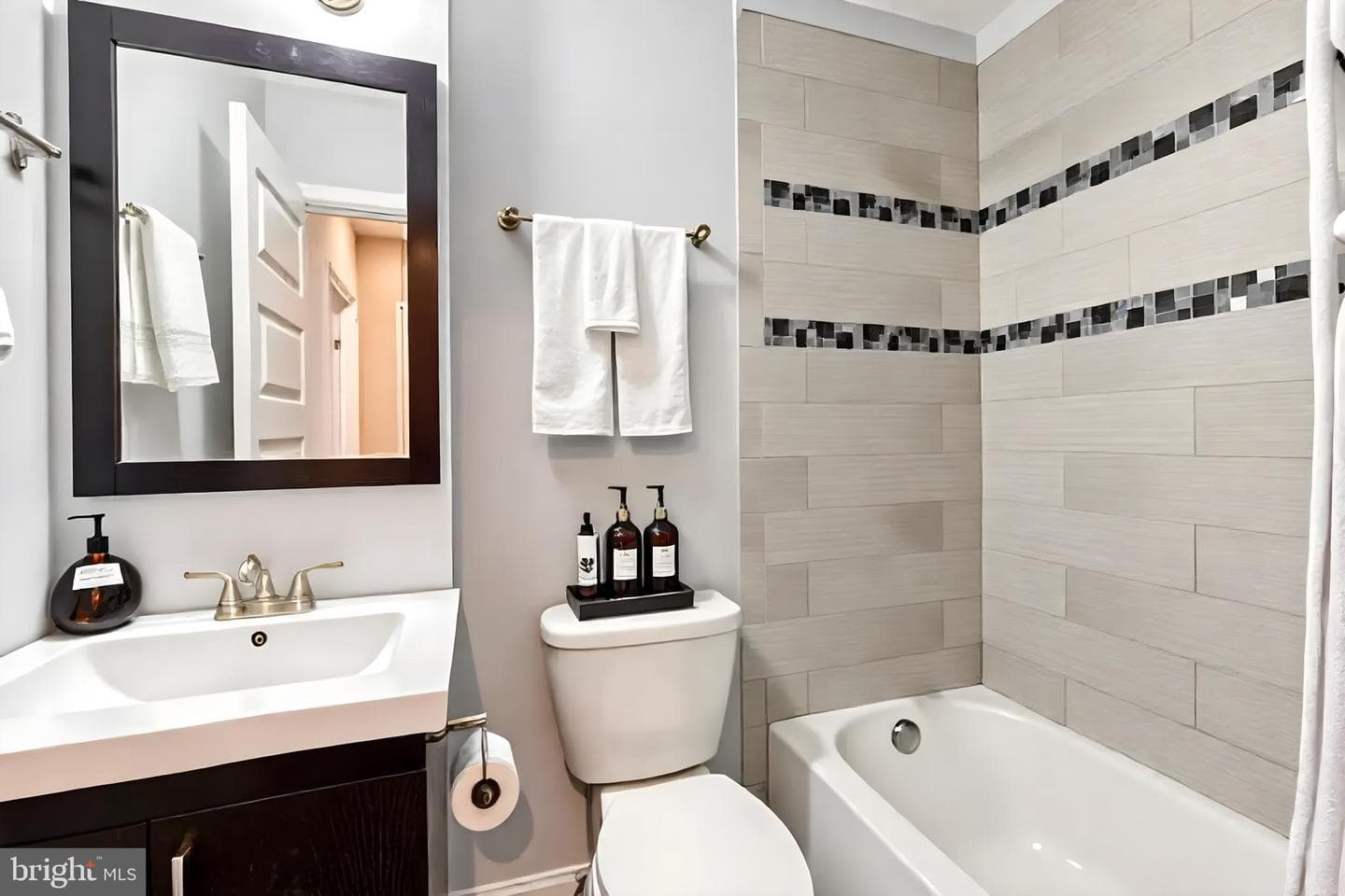 1514 Covington Street photo 23