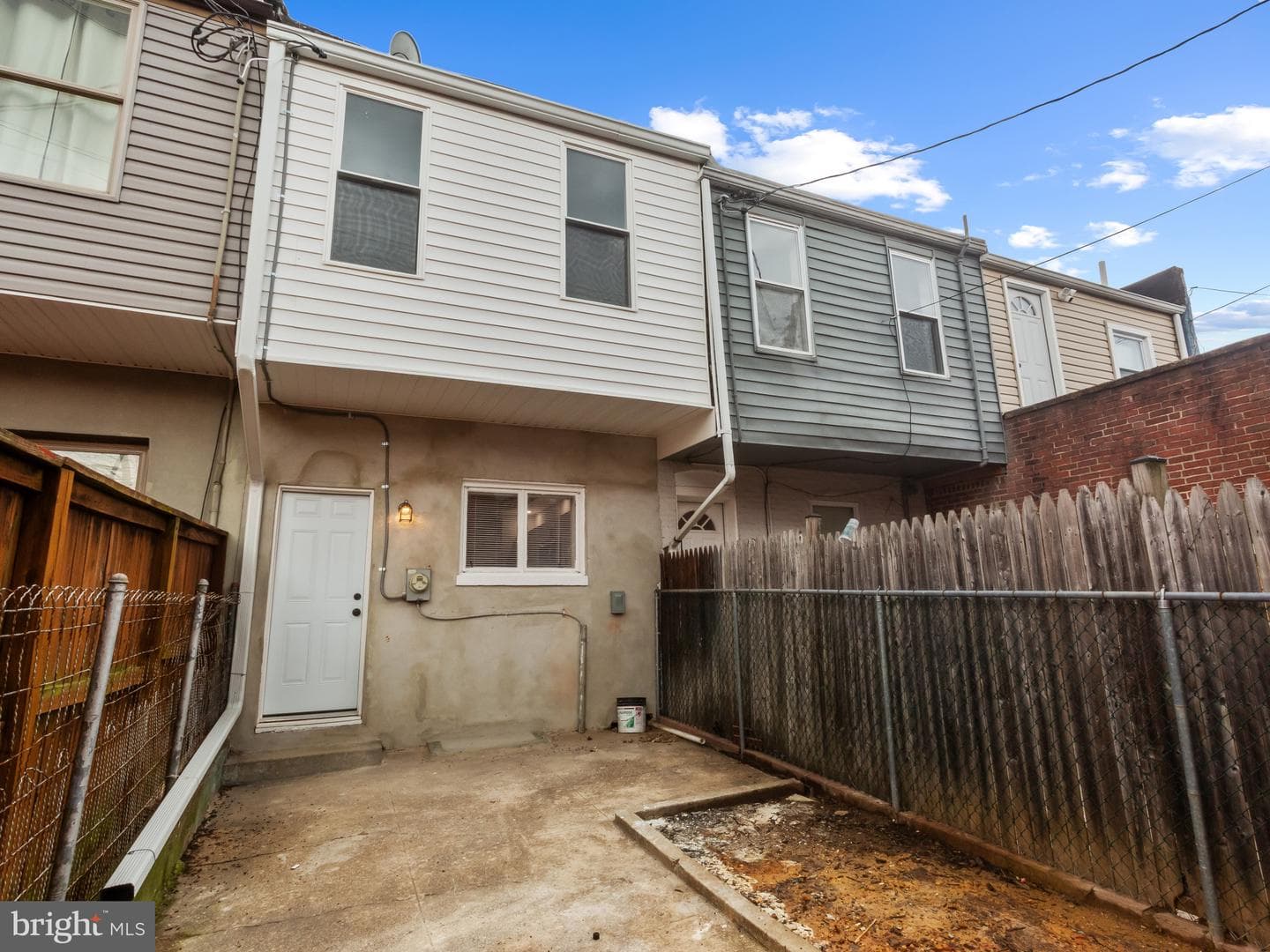5 N Clinton Street photo 28