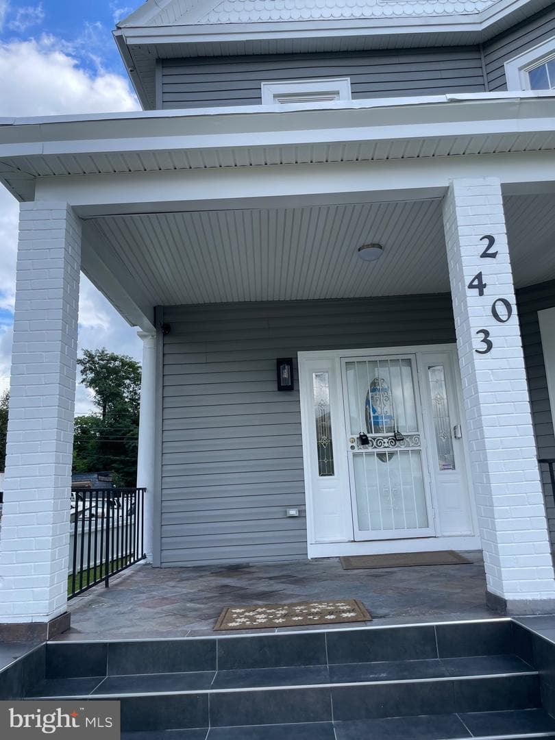 2403 Garrison Boulevard photo 2