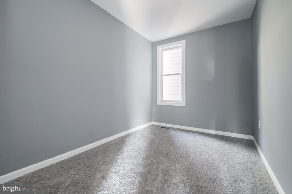 2814 W Cold Spring Lane photo 20