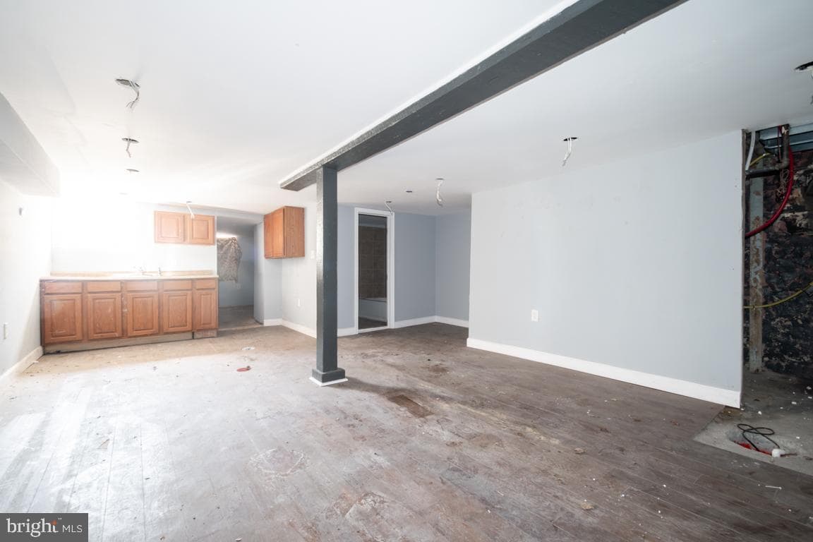 2814 W Cold Spring Lane photo 21