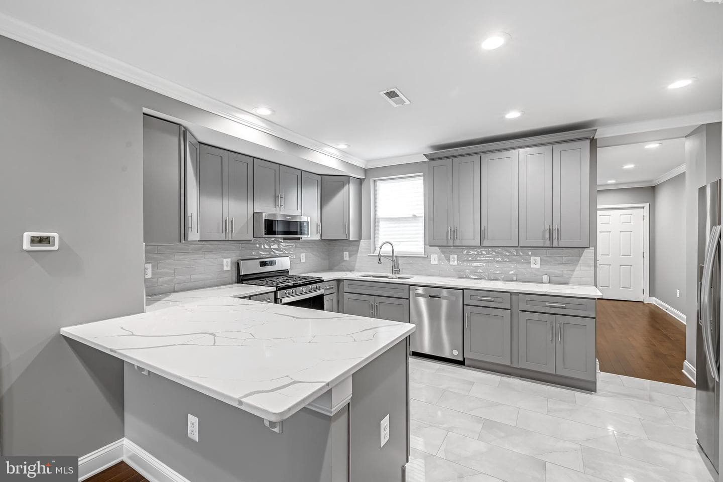 3717 Manchester Avenue, Baltimore