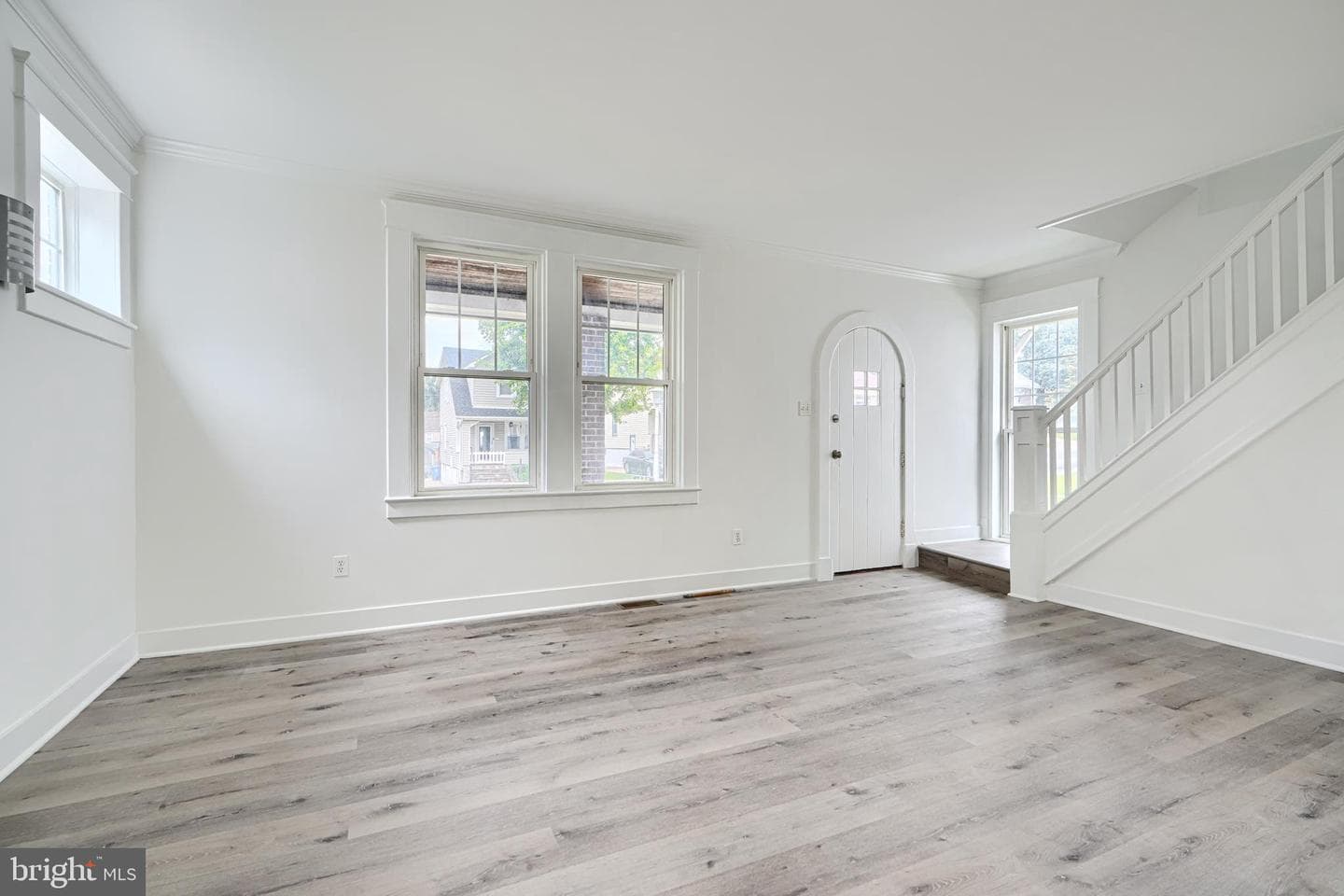 2715 Bayonne Avenue photo 7