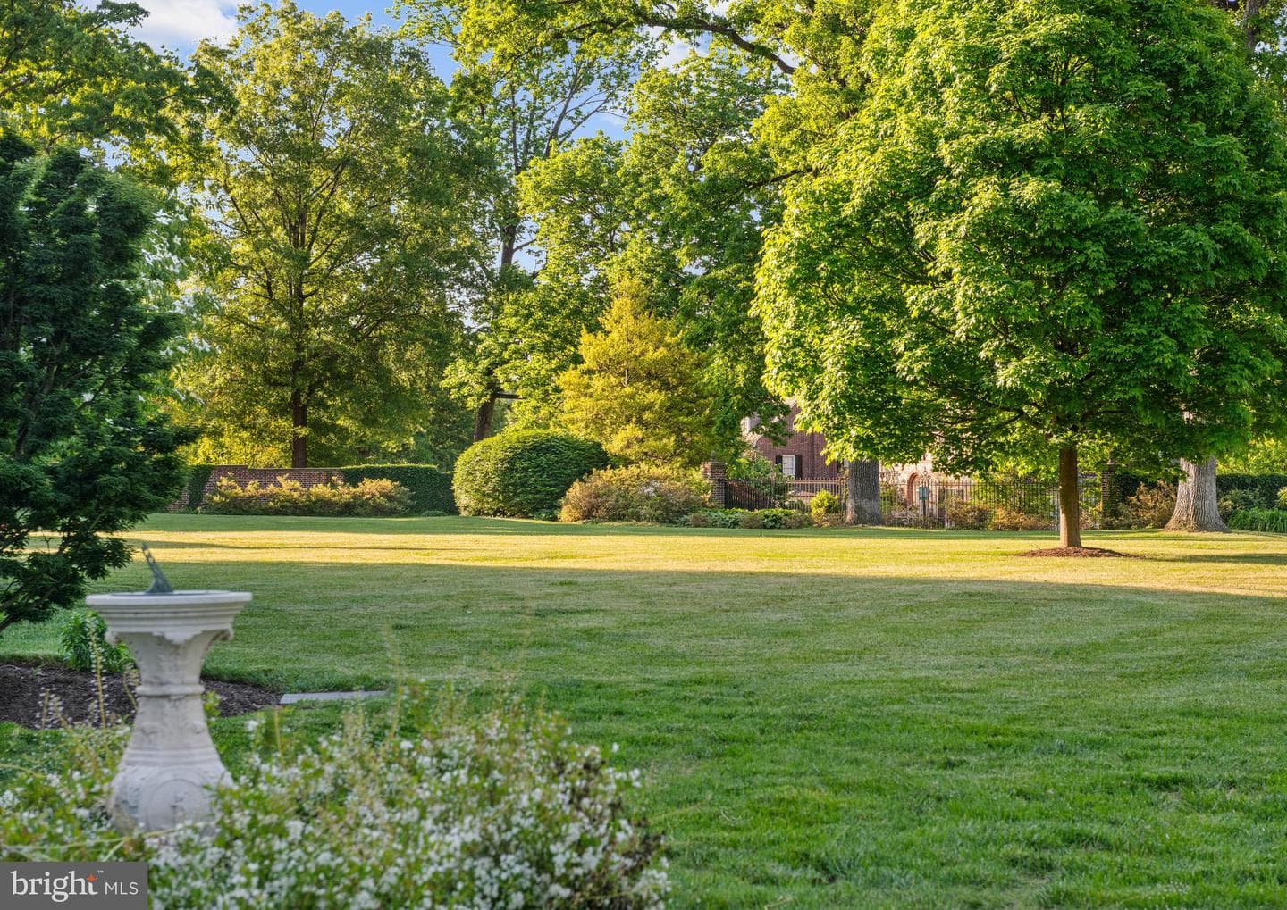 15 Charlcote Place photo 16