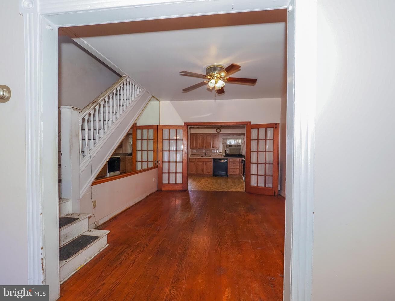 1126 E Fort Avenue photo 6