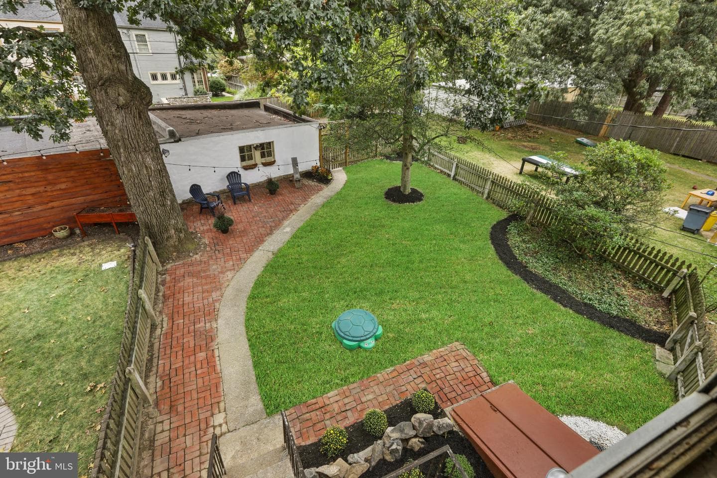 425 E Lake Avenue photo 22