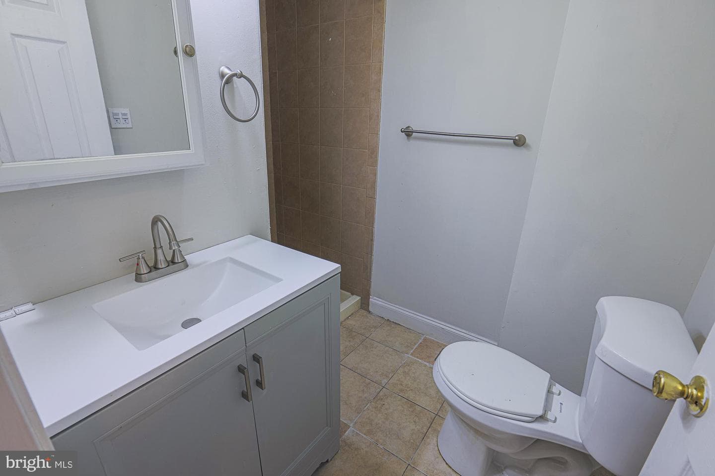 1241 Sargeant Street photo 22