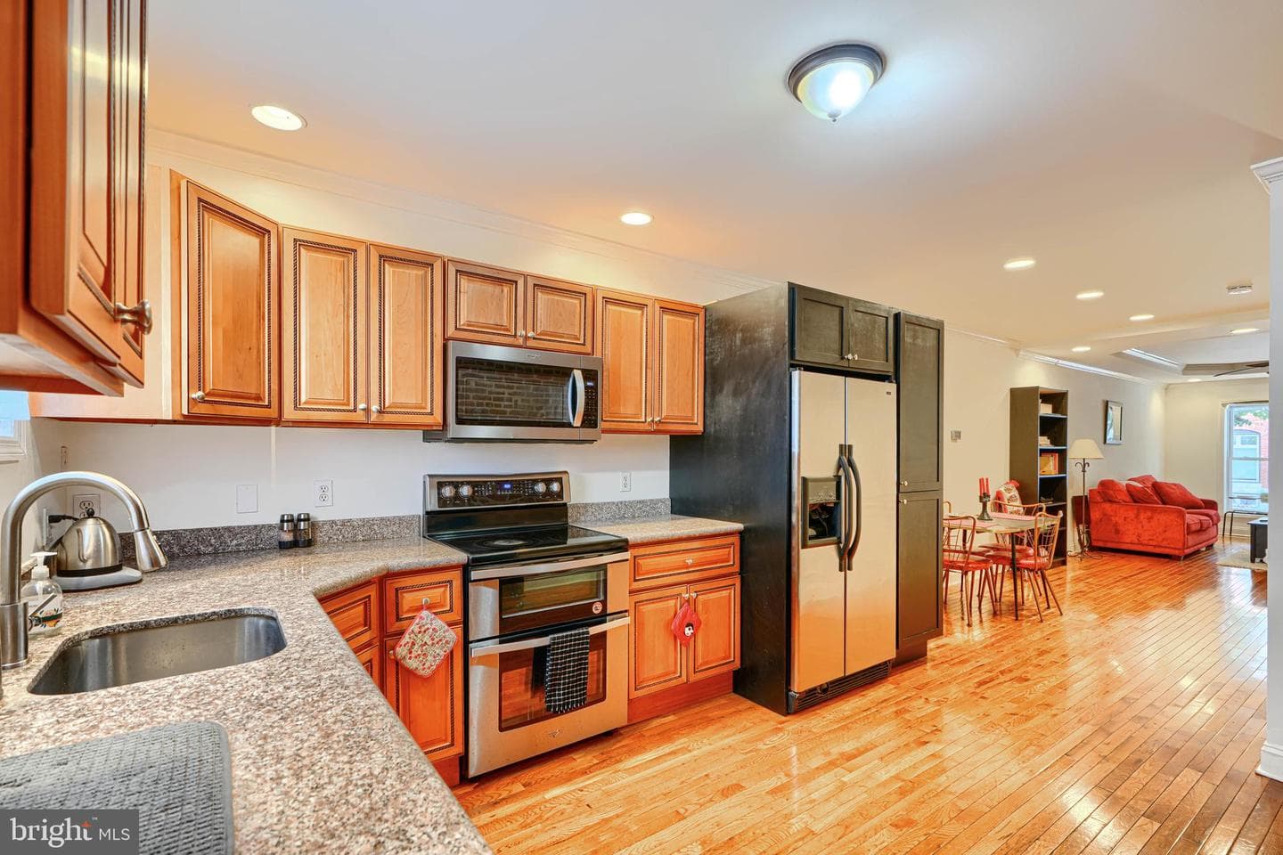 35 N Linwood Avenue photo 6