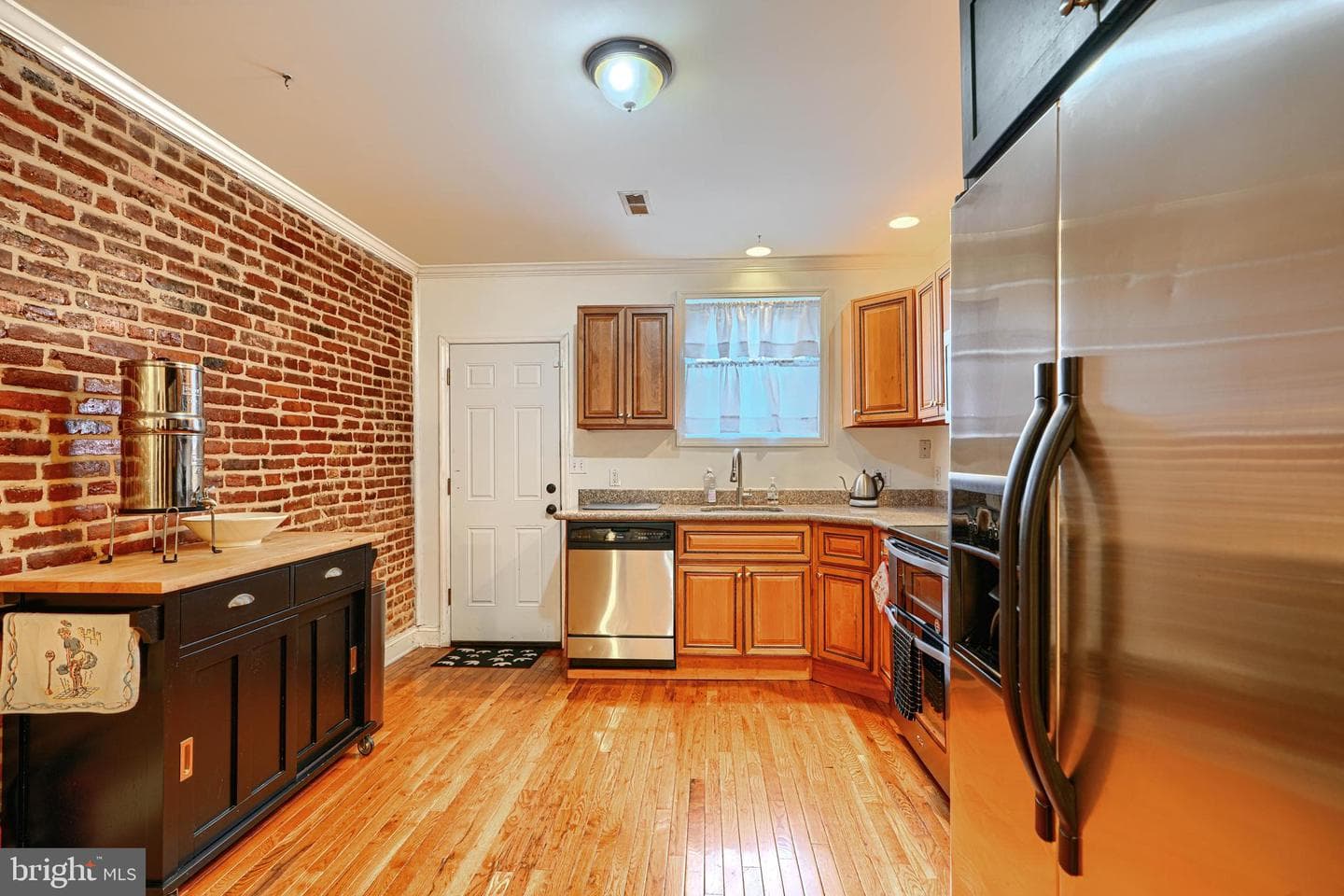 35 N Linwood Avenue photo 7