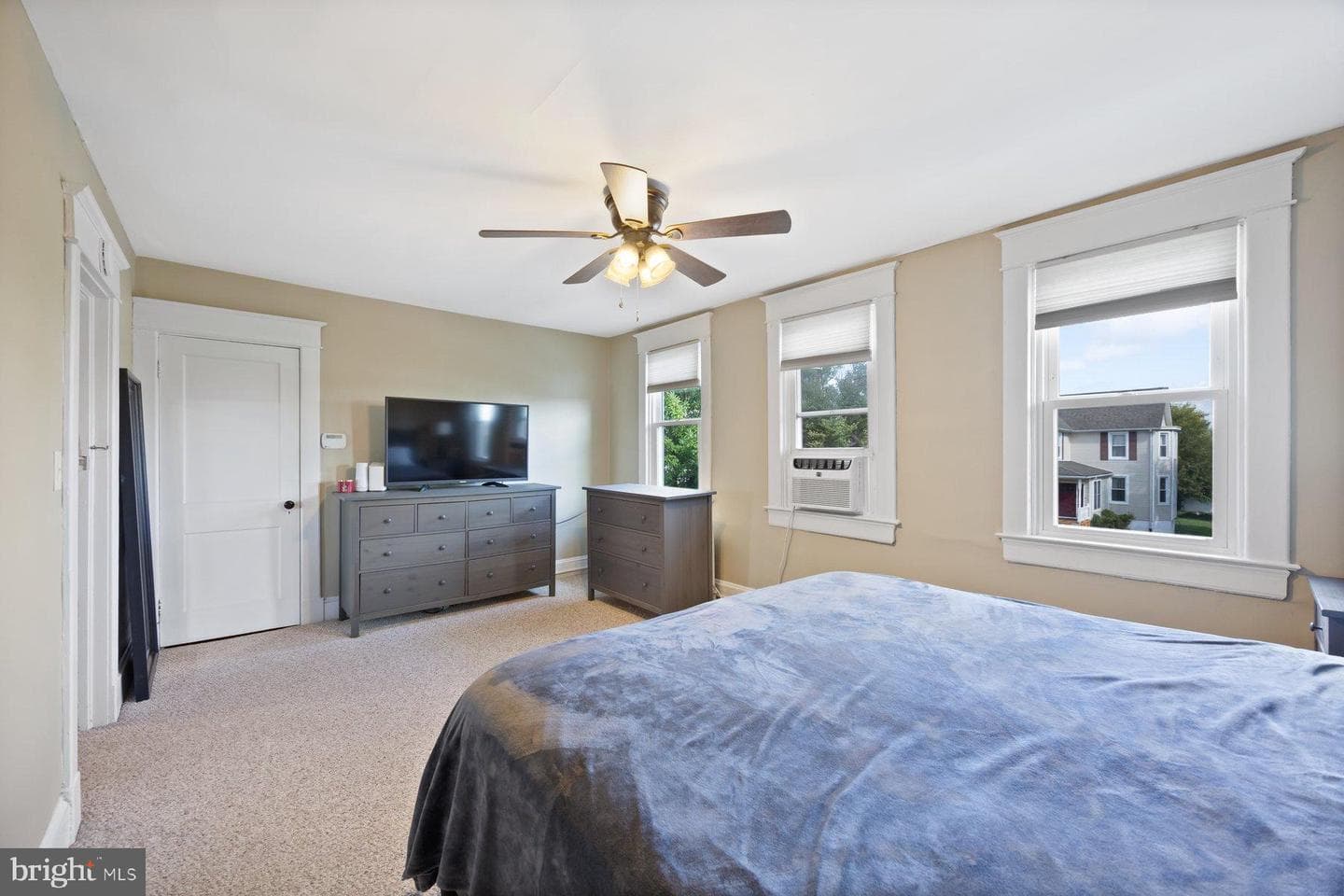 4105 W Overlea photo 24
