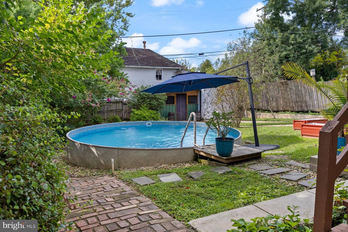 4105 W Overlea photo 30
