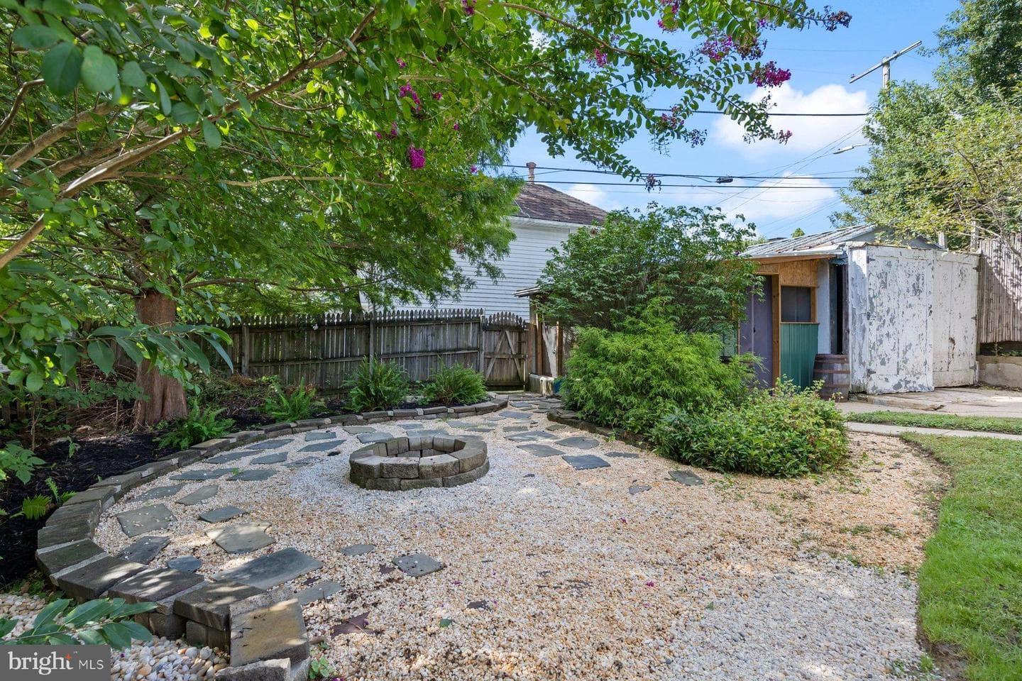 4105 W Overlea photo 33
