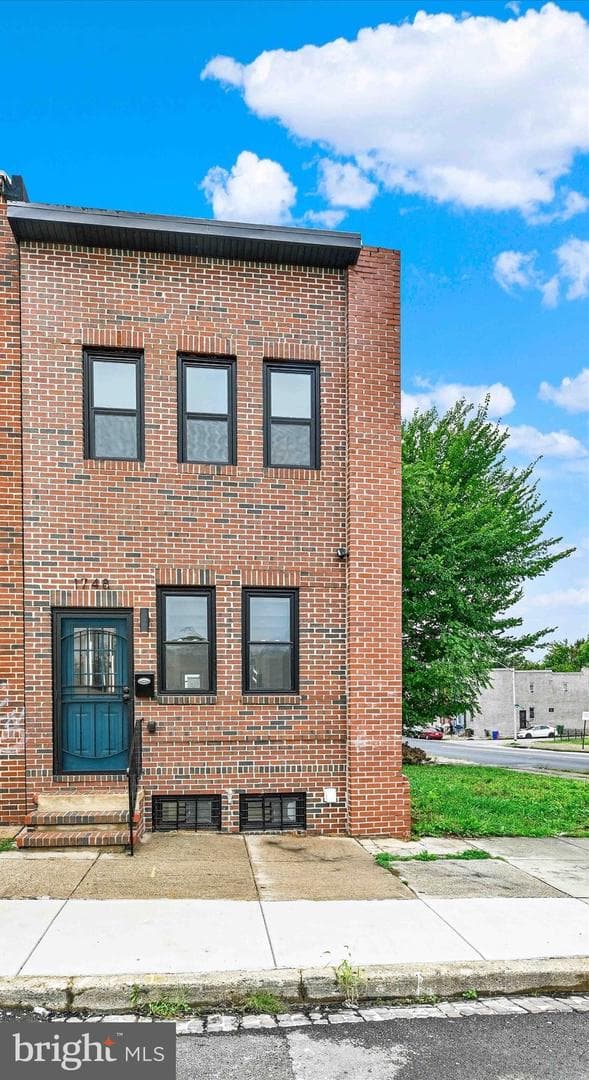 1748 N Chester Street photo 1