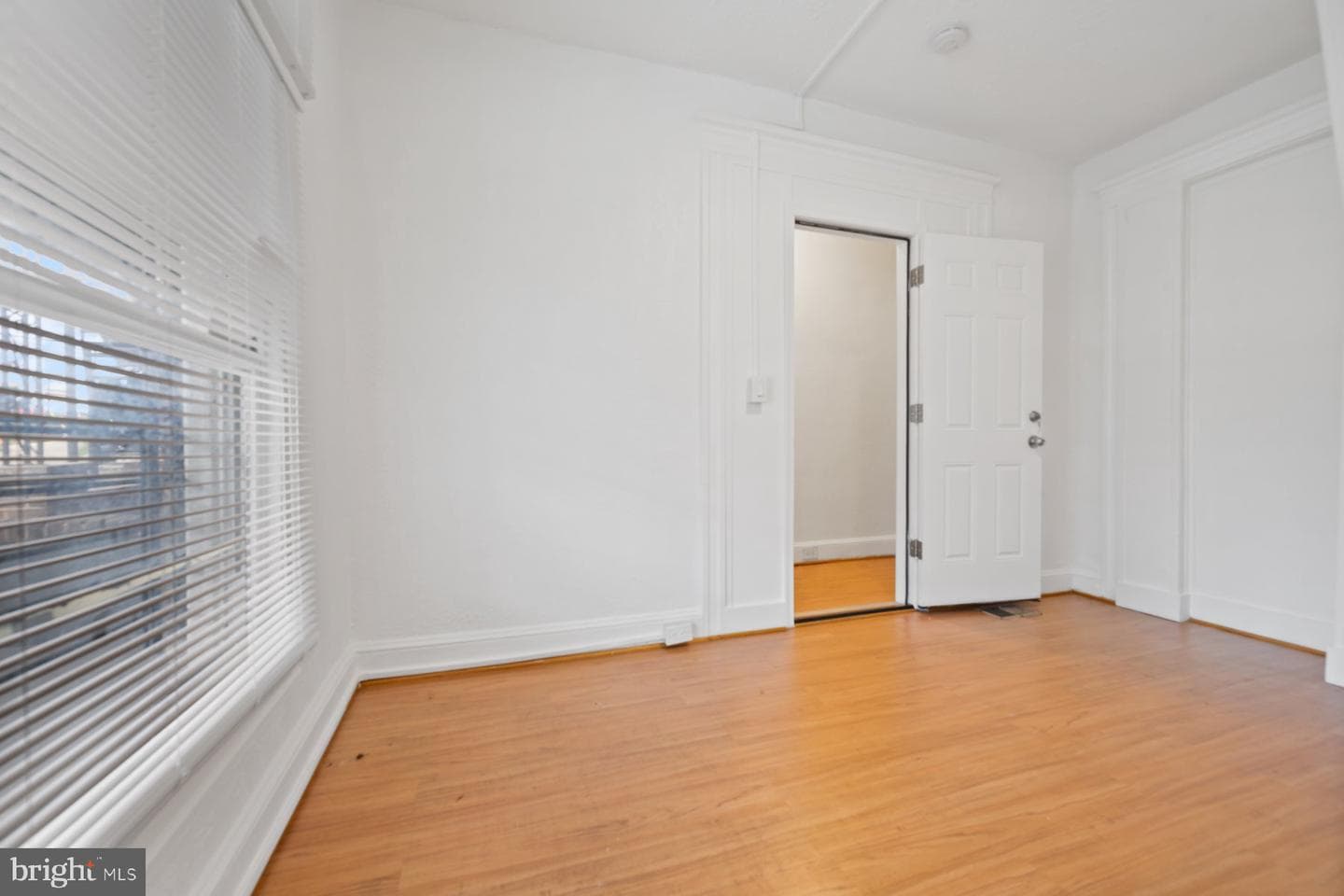 2803 W Mulberry Street photo 6