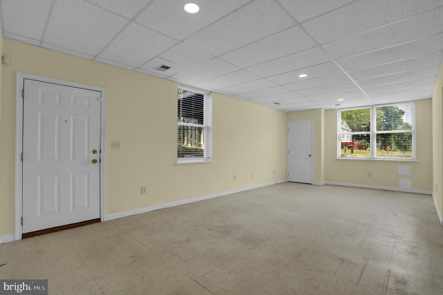 5916 Sefton Avenue photo 30