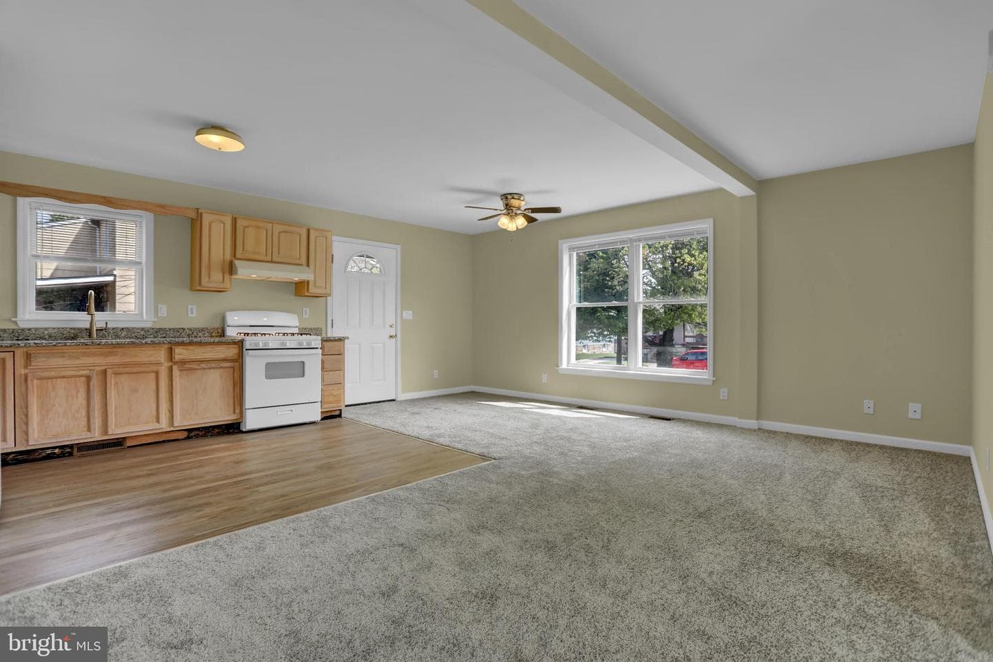 5916 Sefton Avenue photo 7