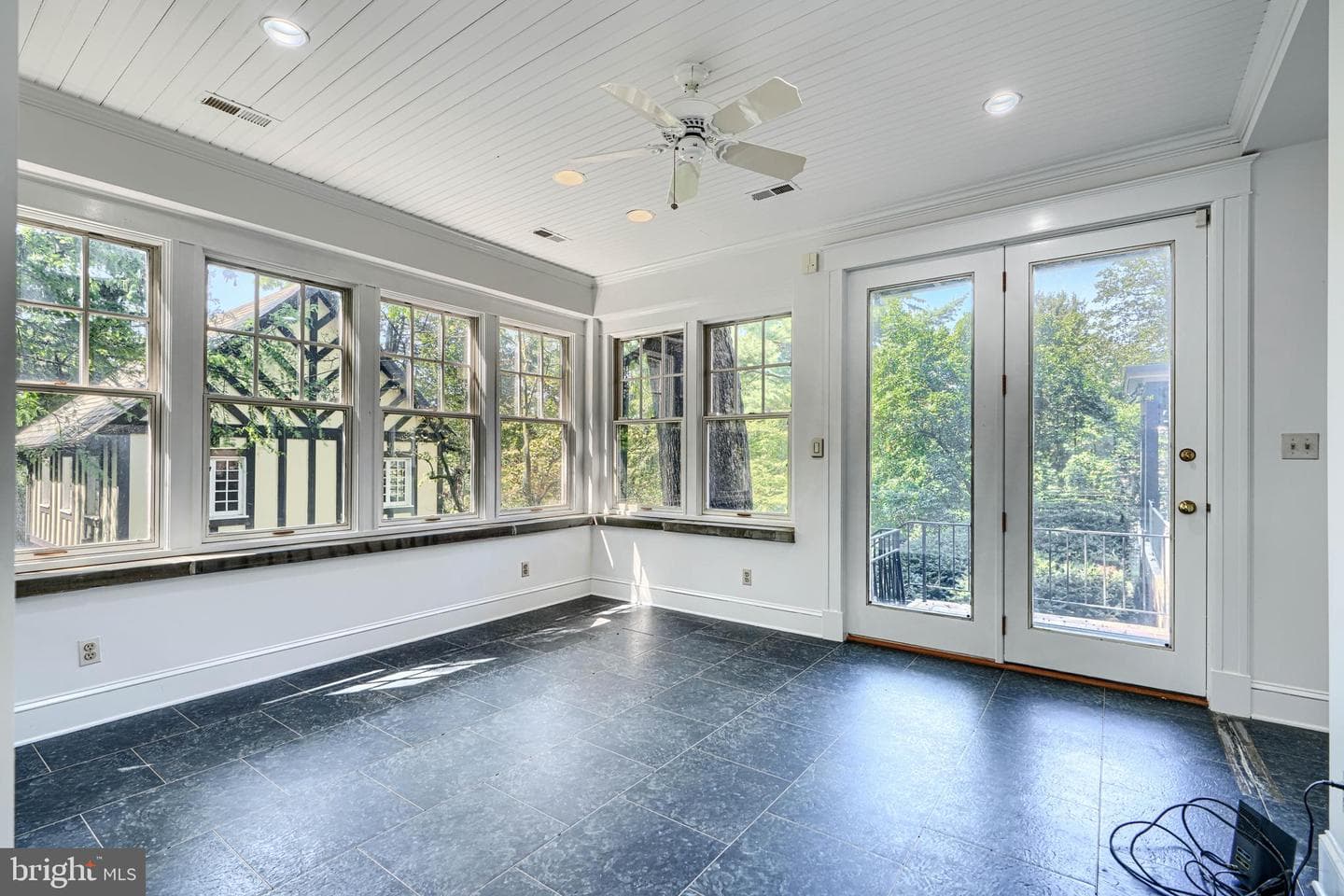 210 Ridgewood Road photo 18