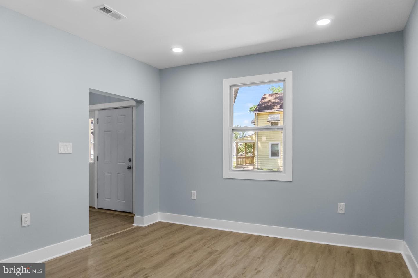 5501 Craig Avenue photo 19