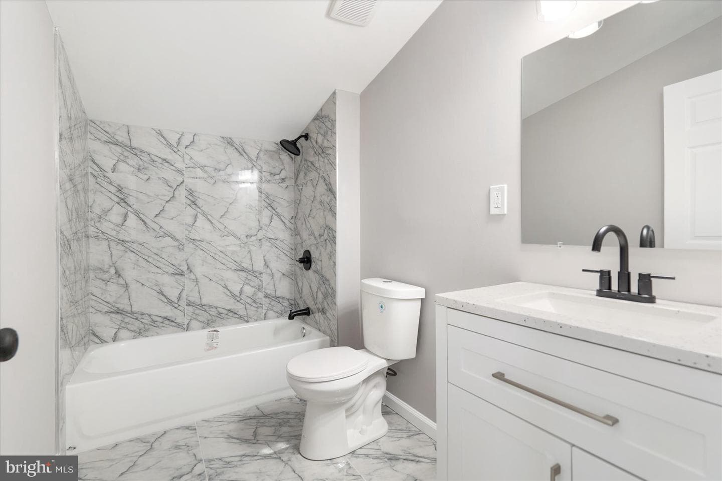 3907 Fleetwood Avenue photo 36