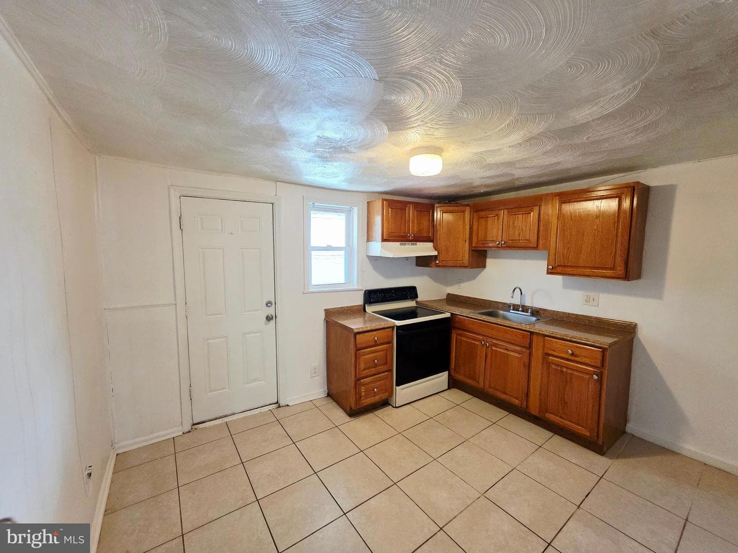 4525 Pennington Avenue photo 5