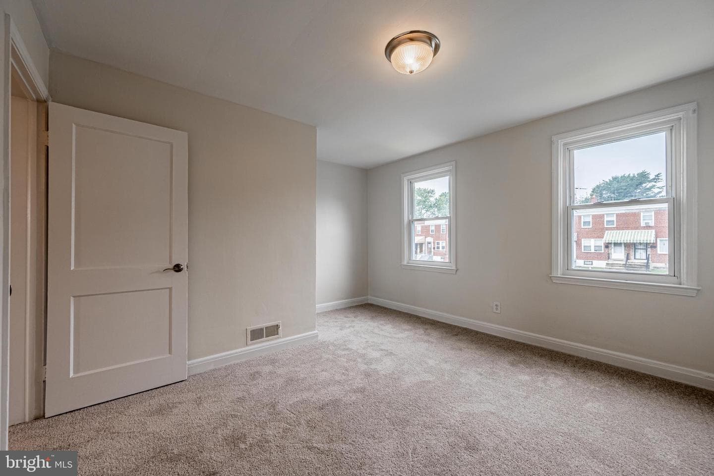 3664 Dudley Avenue photo 16