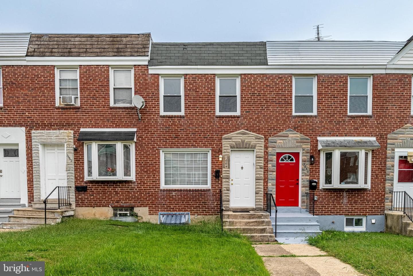 3664 Dudley Avenue photo 2