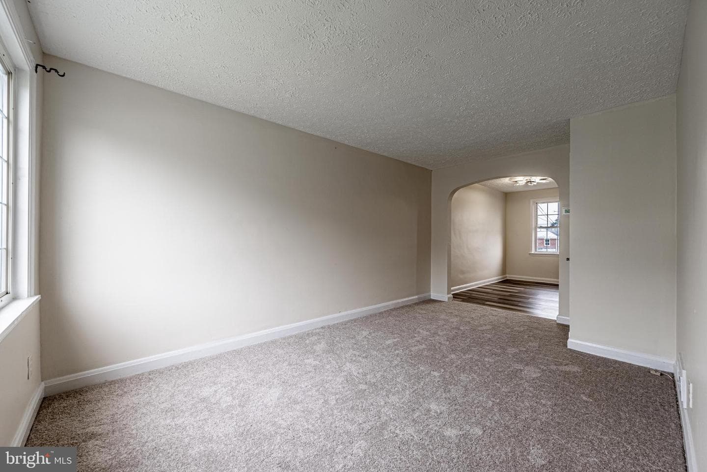 3664 Dudley Avenue photo 5