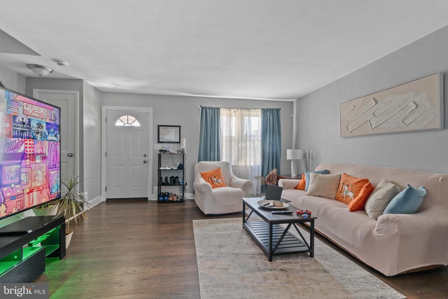 1322 E Cold Spring Lane photo 5