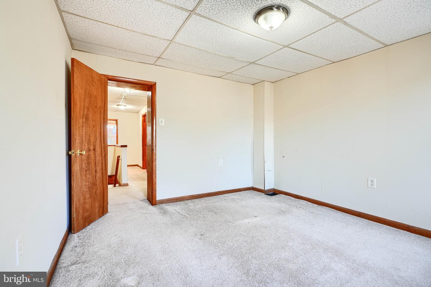 3912 Pratt Street E photo 22
