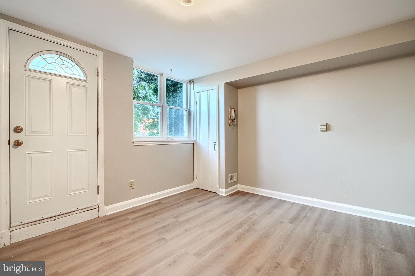 4102 Dudley Avenue photo 7