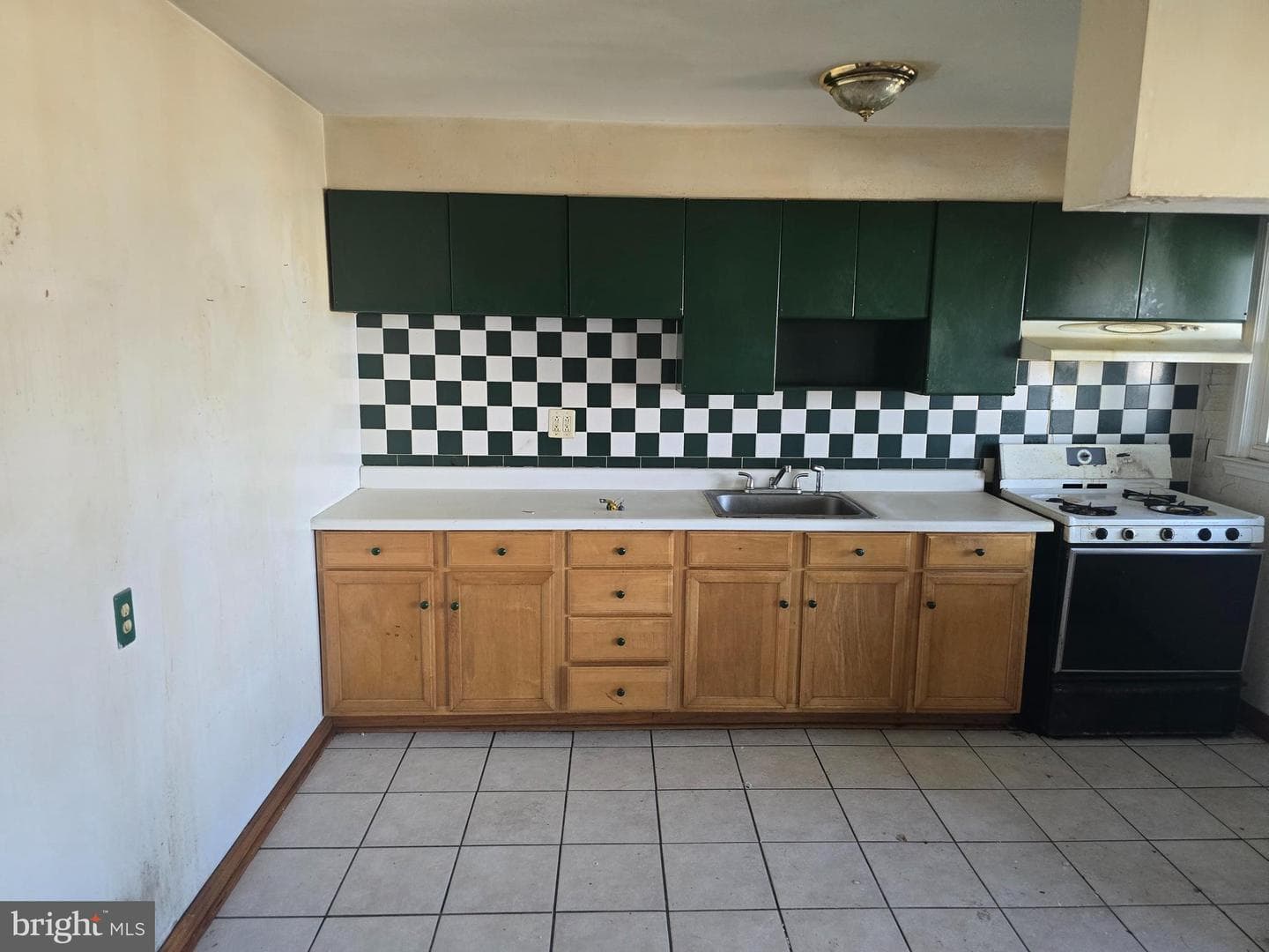 3916 2nd Street photo 4
