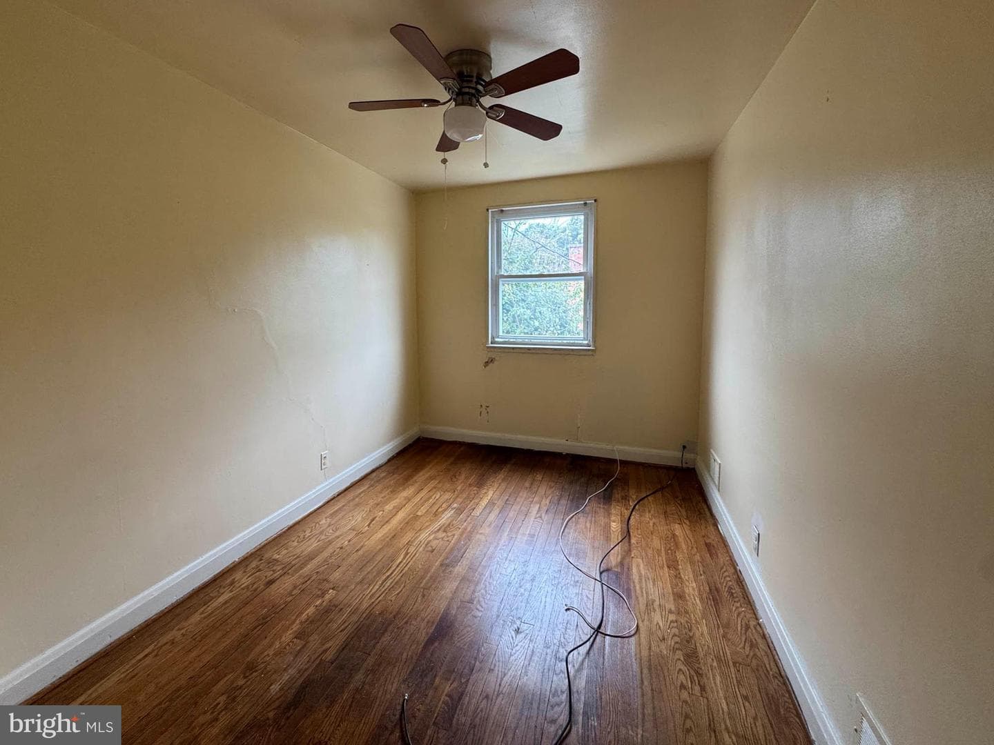 1226 N Augusta Avenue photo 8