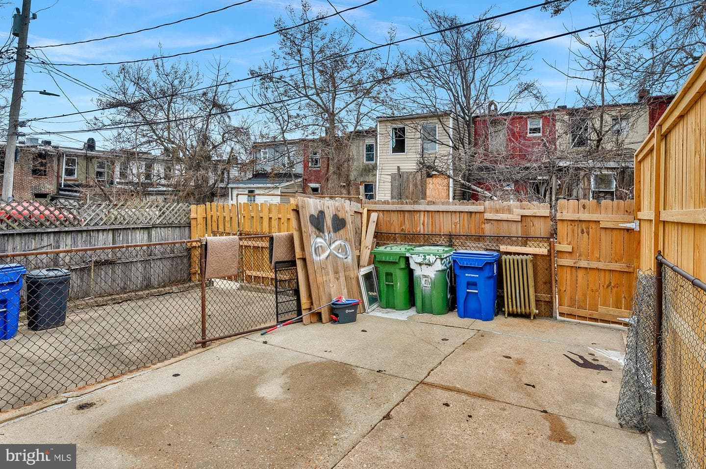 2230 Wilkens Avenue photo 22