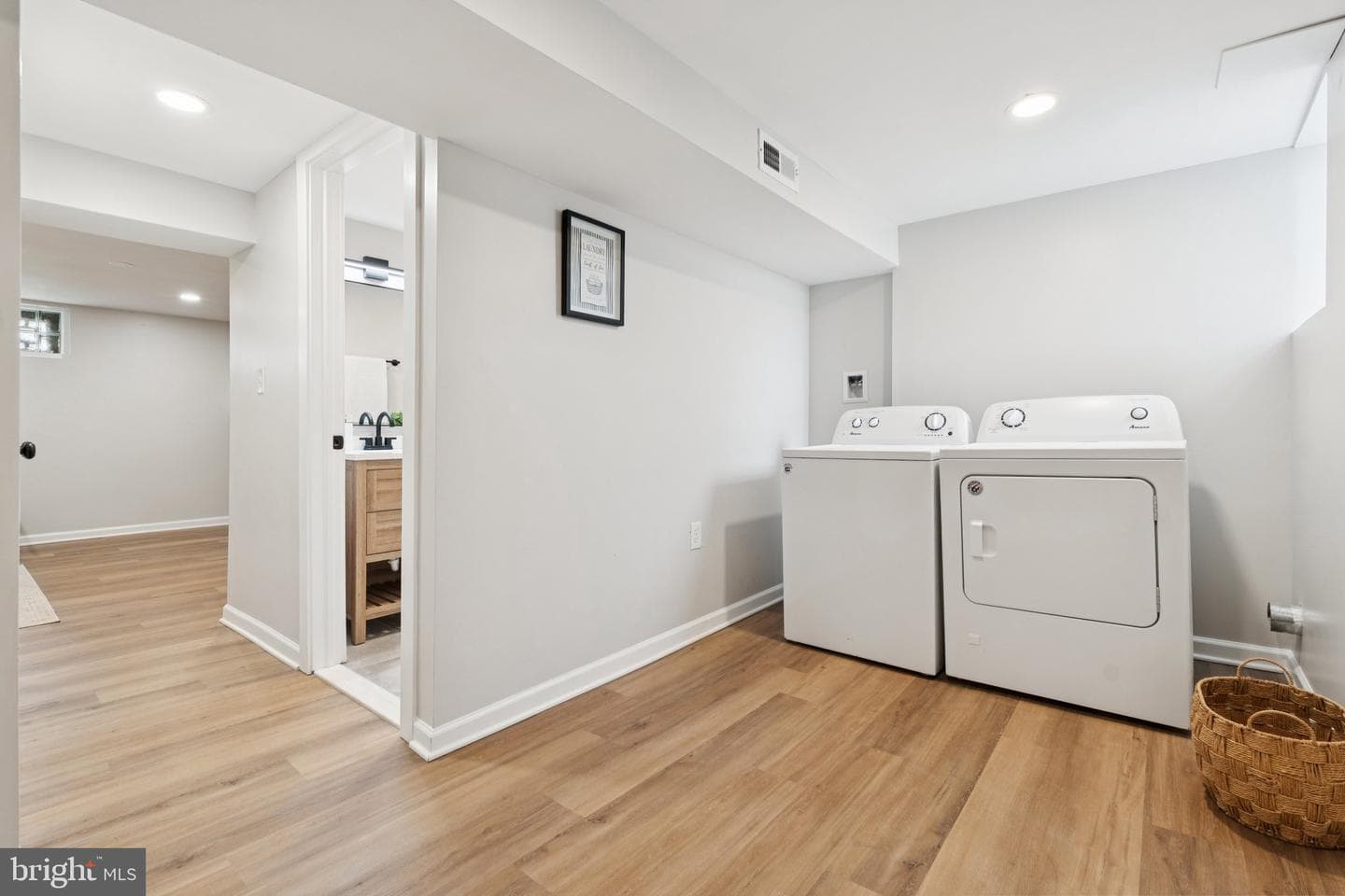 1014 Upnor Road photo 13