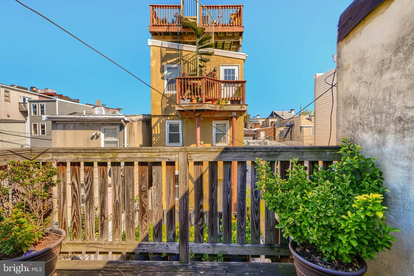 1025 S Hanover Street photo 36